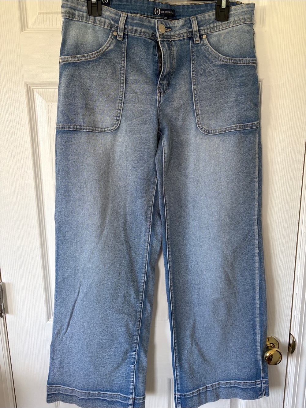Light Wash Wide Leg Jeans